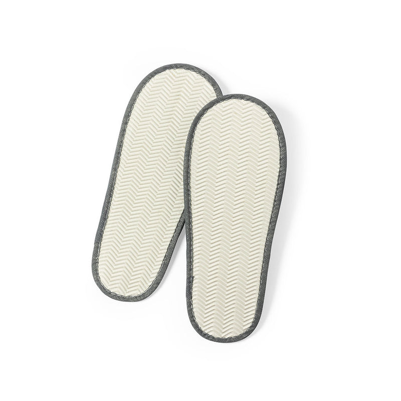 Pair of unisex slippers. Made in Felt RPET