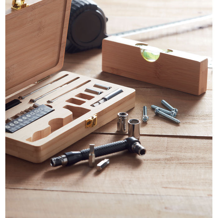 21 pieces tool set in Bamboo Case