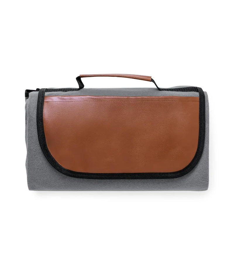 Picnic Blanket in RPET and Recycled Leather