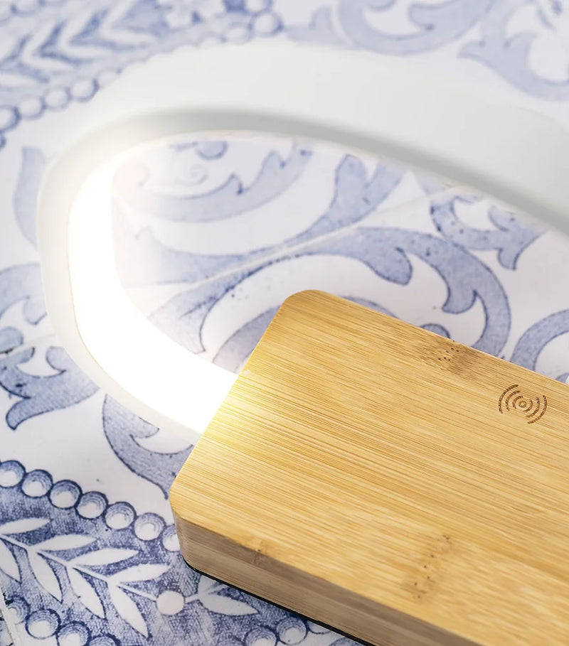 Labrum Charger Lamp